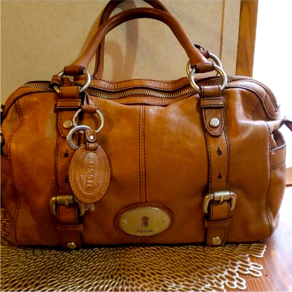 Brand new without tags fossil handbag